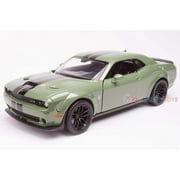 Motor Max 2018 Dodge Challenger SRT Hellcat Widebody, Green 79350GRN - 1/24 Scale Diecast Model Toy Car