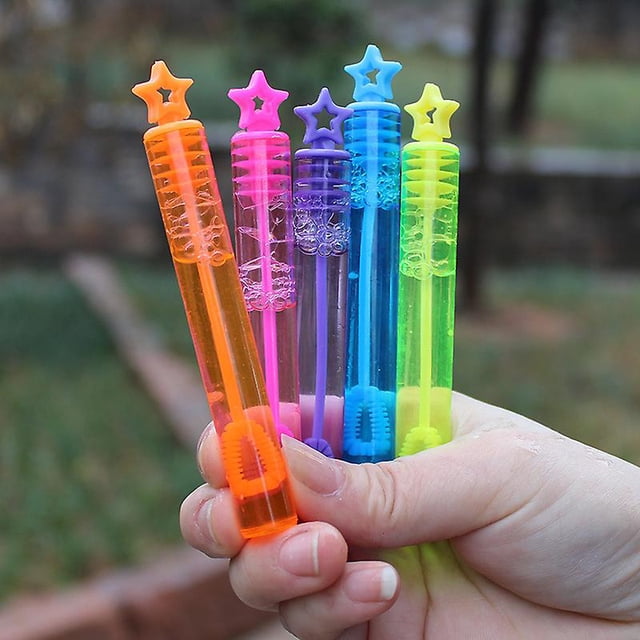 50 piezas de mini varitas de burbujas, juguetes surtidos de regalos para fiestas de burbujas para niños, cumpleaños temáticos, Halloween, bolsas de regalo, premios de carnaval, boda, máquina