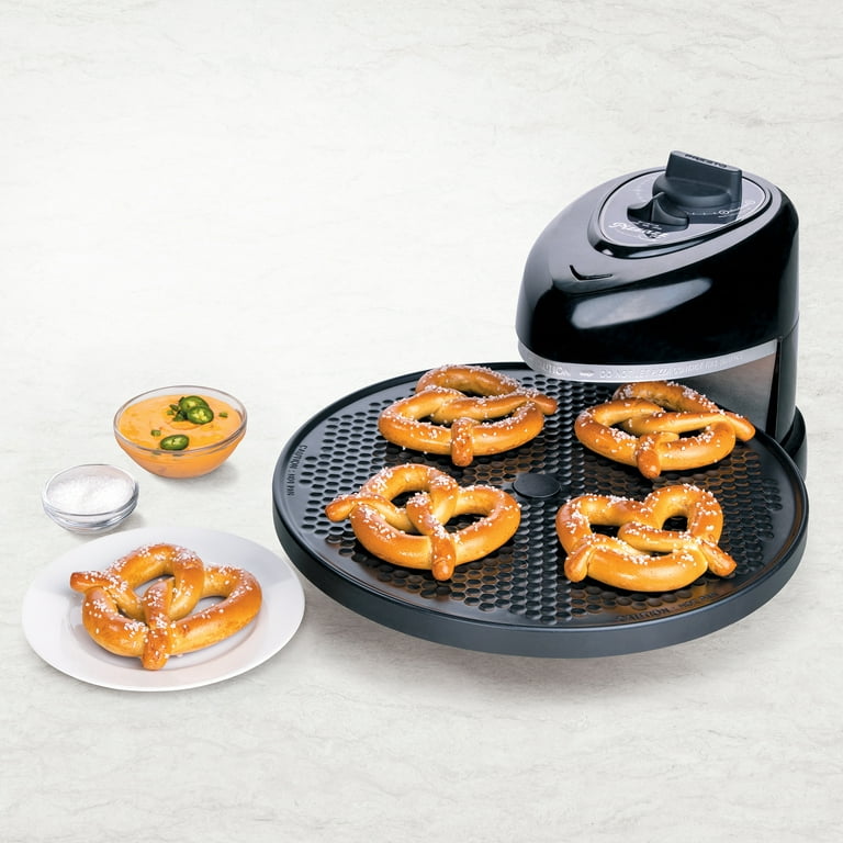 Presto Pizzazz Plus Rotating Pizza Oven, 03432 Black Presto Pizzazz Plus Rotating Pizza Oven, 03432 Black