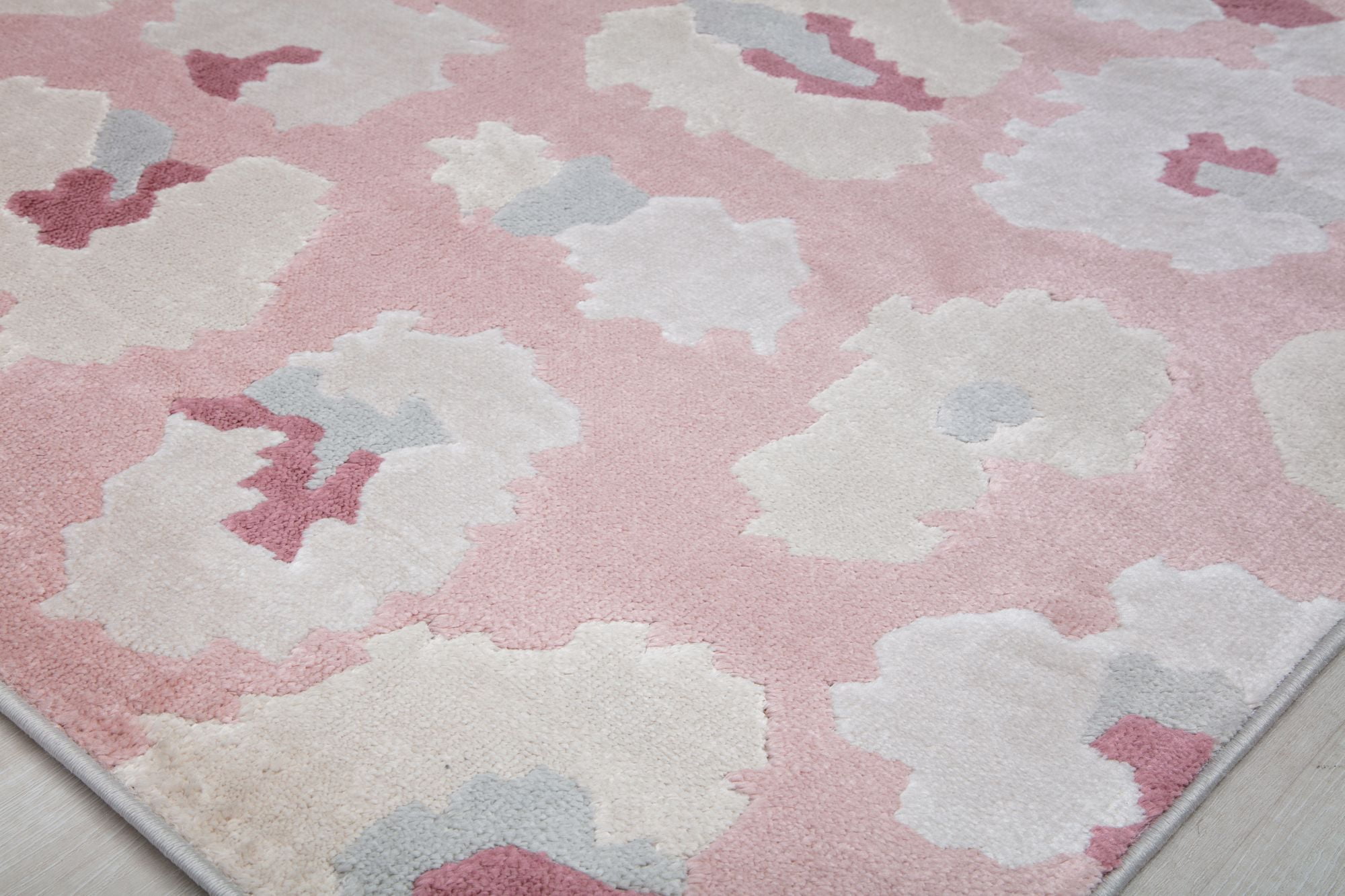Elizabeth Sutton VE45C Fierce Abstract Modern Pink Area Rug, 2'0" x 4'0"