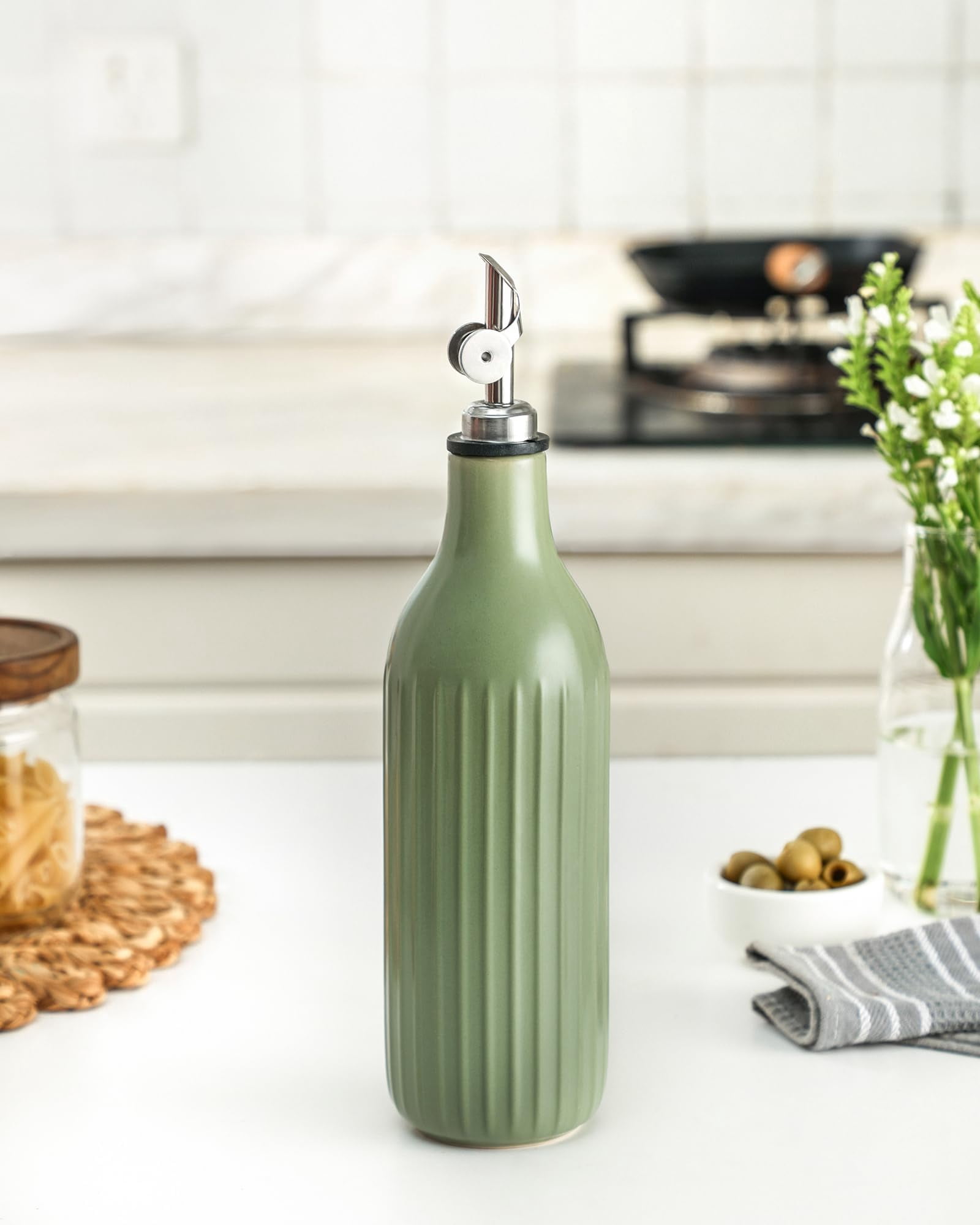 Olive Oil Dispenser Bottle  19 Oz For Kitchen And Vinegar Suitable Coffee Syrups & Other Liquids Green Set Of 2