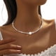 thumbnail image 4 of Collar de lujo ligero y frío de estilo europeo y americano con cuentas de perlas y cadena de clavícula para mujer, 4 of 6