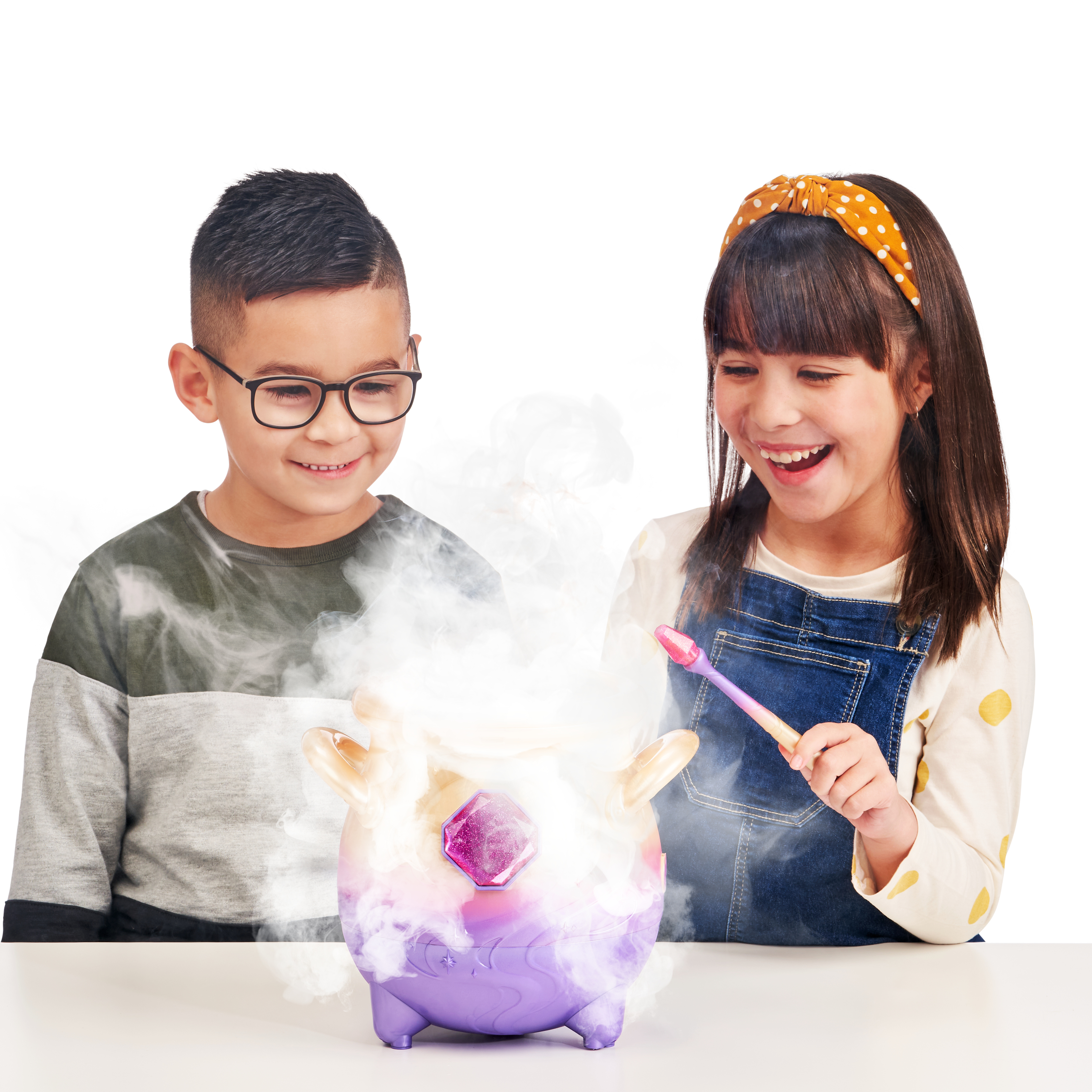Magic Mixies - Magical Misting Cauldron with Interactive Pink Plush Toy - Electronic Pets - image 5 of 15