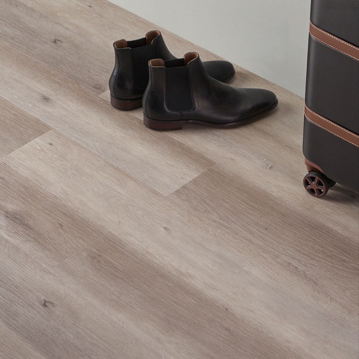 Bond Tile Lujo 28mil Oak Veranda 6 in. x 48 in. Rigid Click-Lock Luxury Vinyl Tile Flooring (27.39 Sq. Ft. / Case)