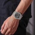 thumbnail image 2 of Reloj de hombre RUO LIN DO de aleación con esfera negra y detalles dorados, 2 of 4