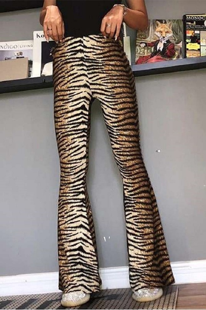 2Chique Boutique Women's Tiger Print 