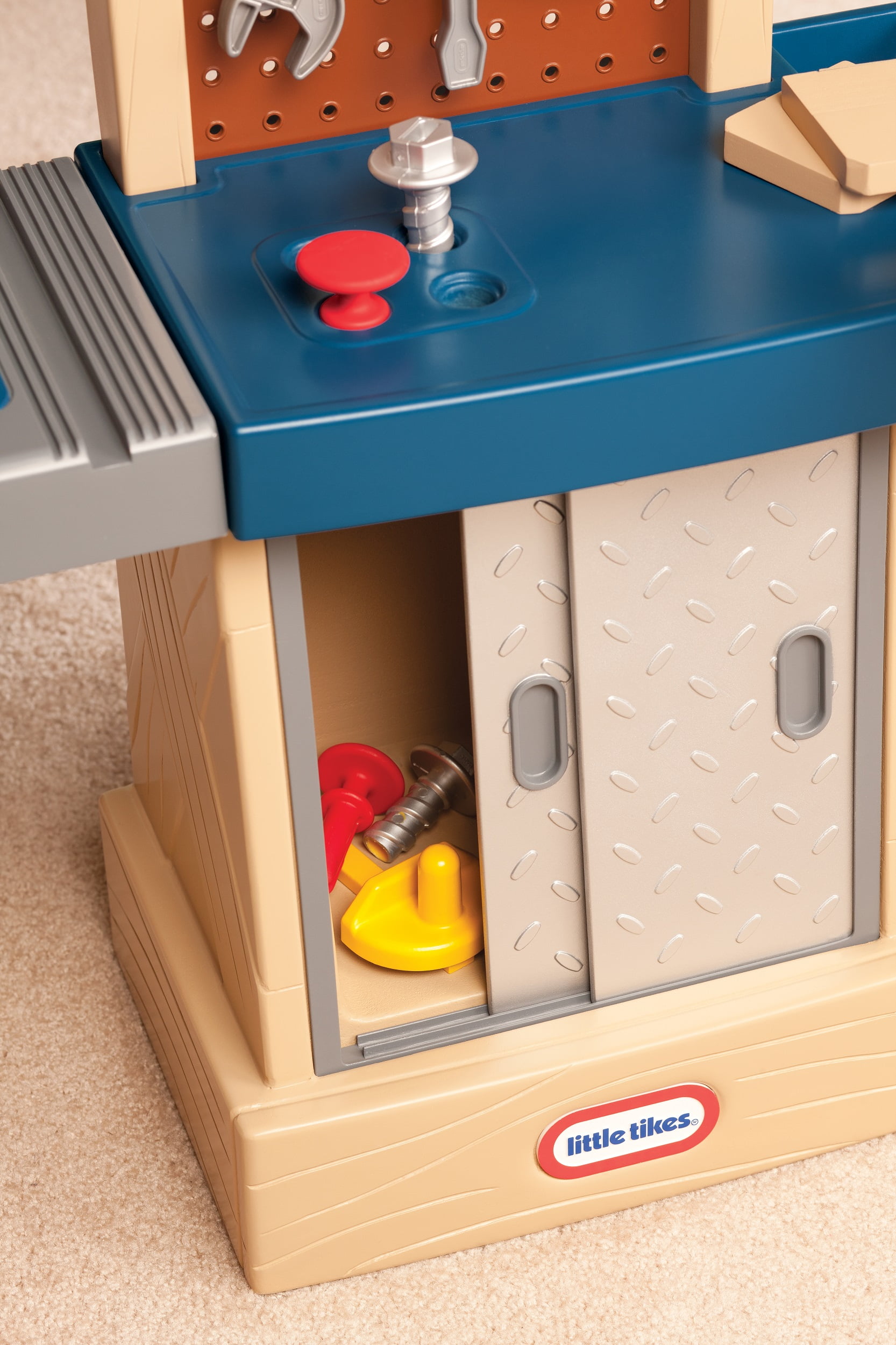 13 Workbenches for Toddlers - TheToyZone