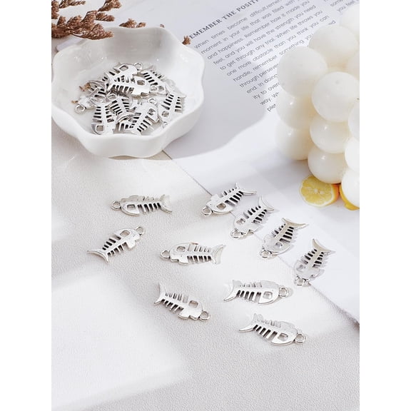 50pcs Tibetan style Alloy Pendants Fish Bone Charms Antique Silver 26x11.5x2.5mm Hole: 2.5mm Alloy