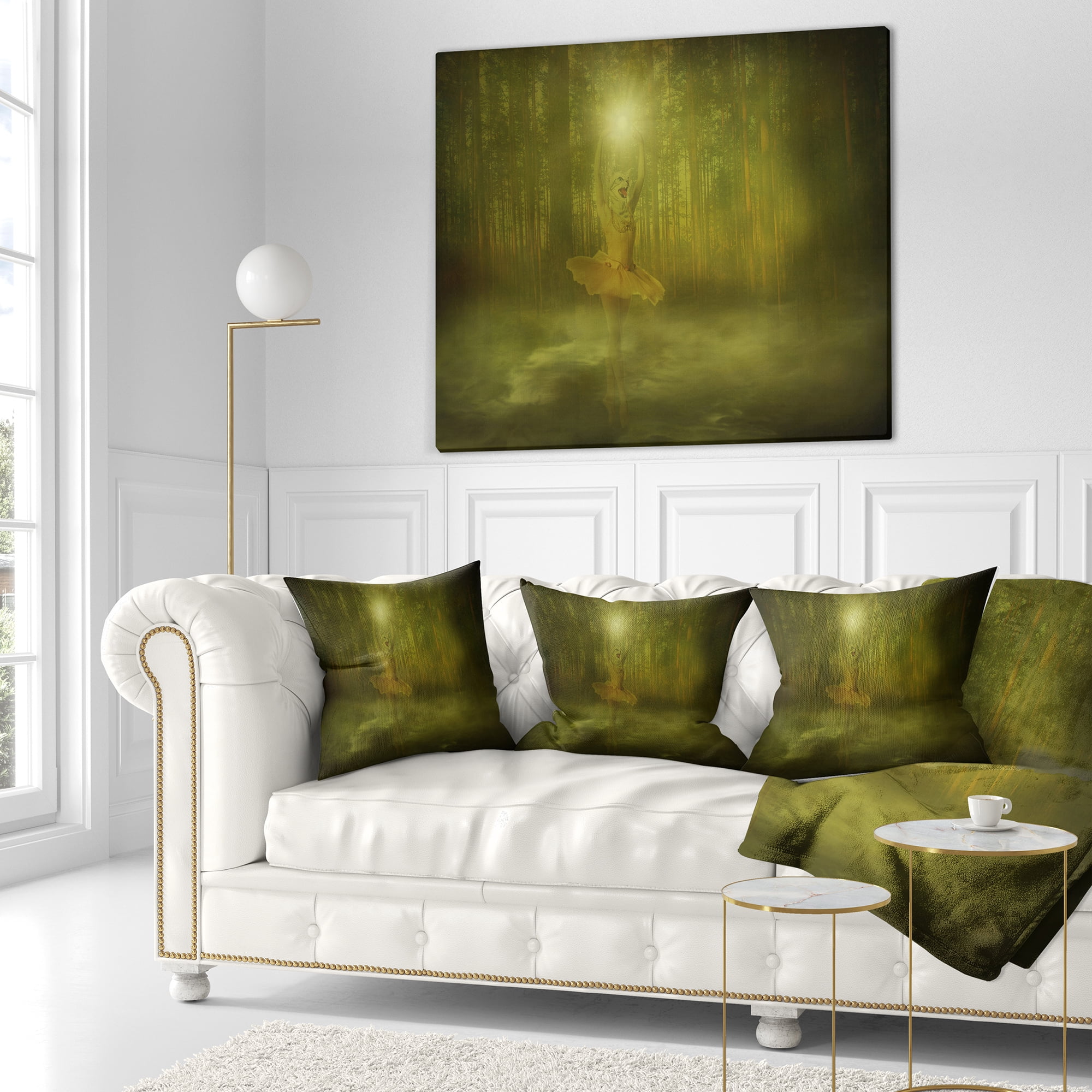 Designart Dance of the Sun Landscape - Photography Throw Pillow - 18x18