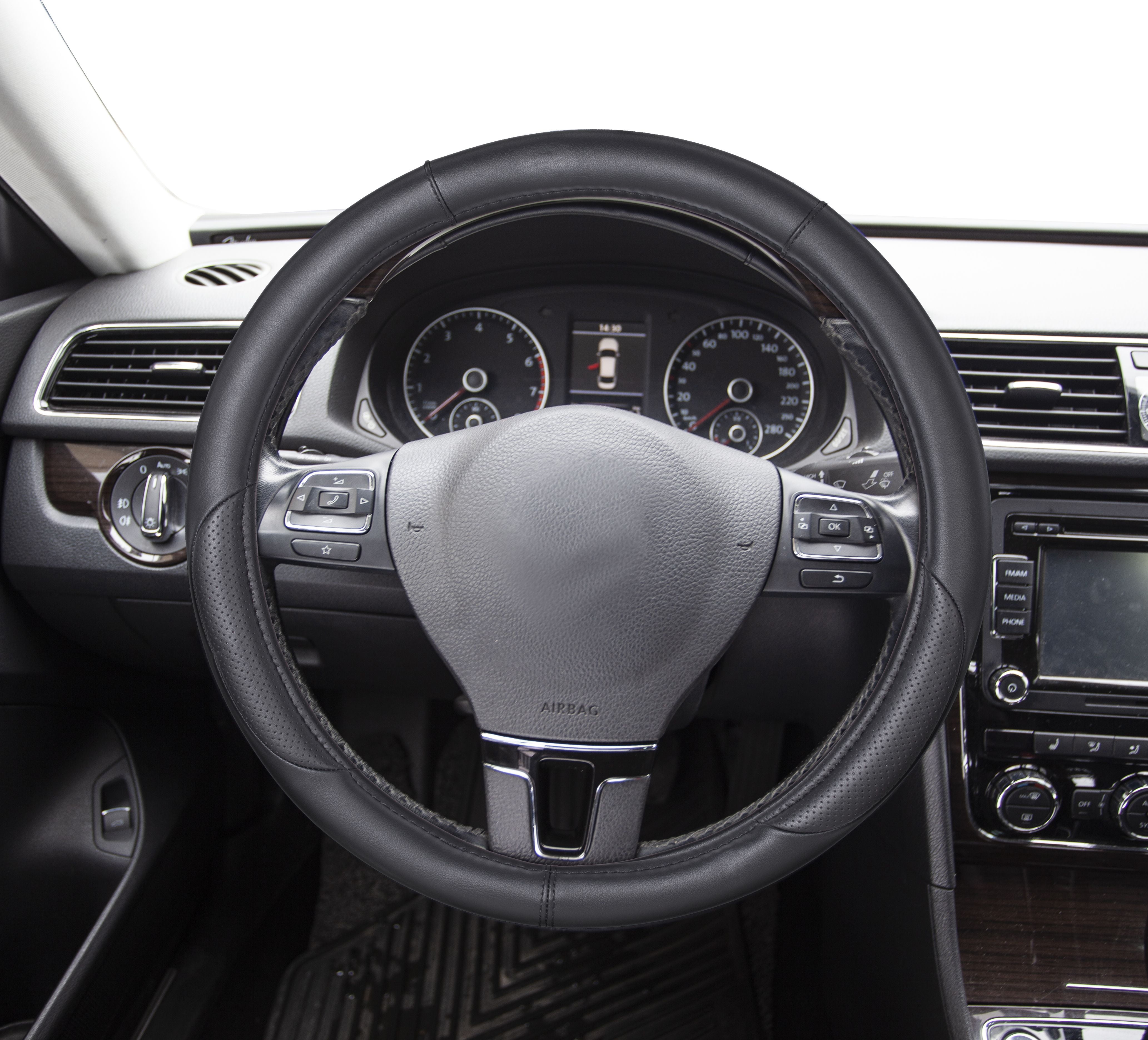 PIC AUTO Steering Wheel Cover - Microfiber Leather - Black - Universal Fit - 22WMD10