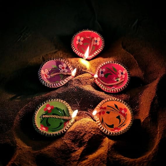 Hand Painted Diwali Diyas | Traditional Handmade Terracotta Clay Diya | Mitti Deepak Decorate for Diwali | Diya for Puja | Diwali Home Decoration