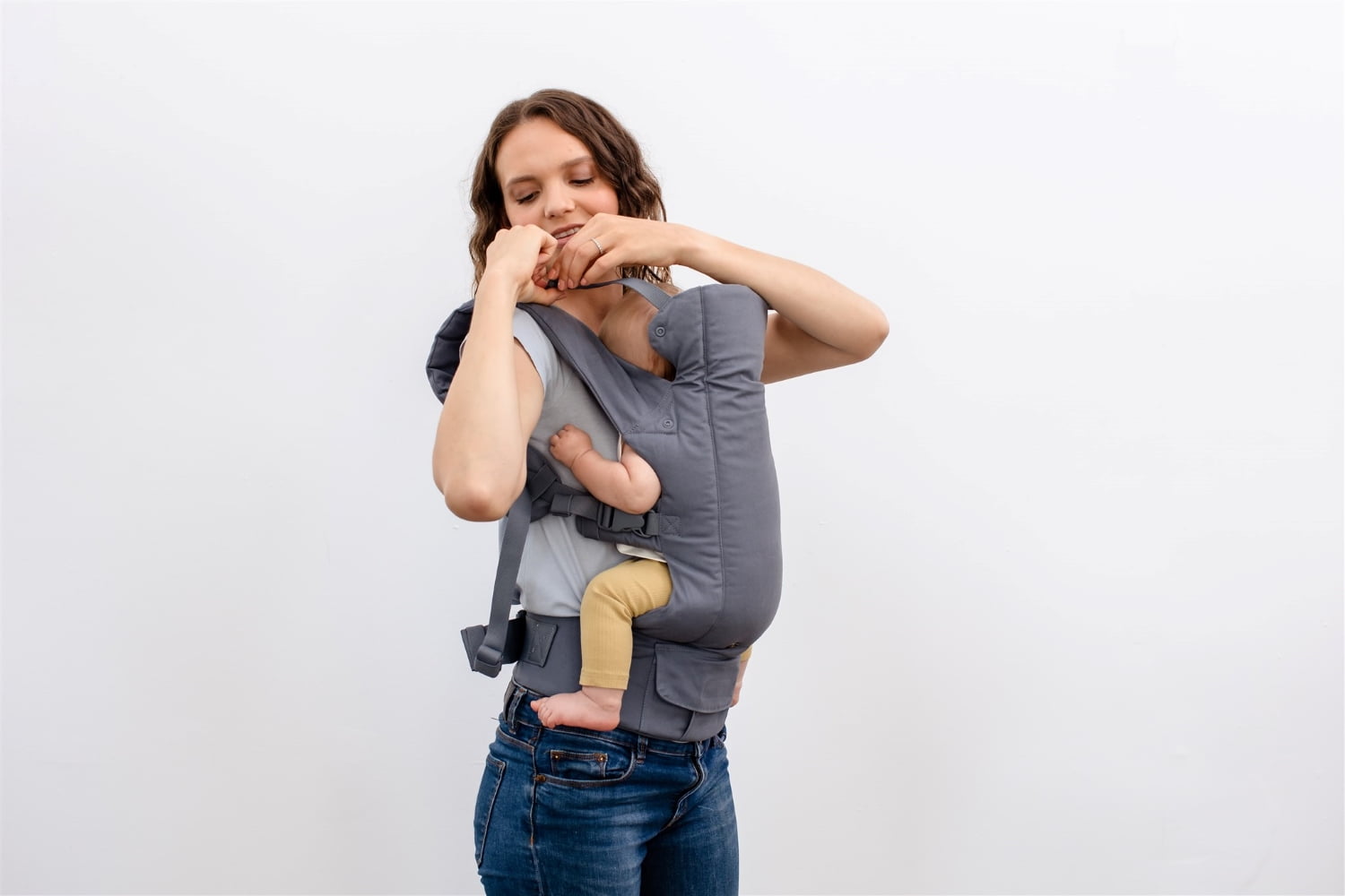 Beco Baby Carrier Gemini Grey Sleek And Simple 4 In 1 Xs Xxl All Position Backpack Style Sling For Holding Babies Infants And Child From 7 35 Lbs Certified Ergonomic Unisex Walmart Com Beco Baby Carrier Gemini Grey Sleek And Simple 4 In 1 Xs Xxl All Position Backpack Style Sling For Holding Babies Infants And Child From 7 35 Lbs Certified Ergonomic Unisex Walmart Com