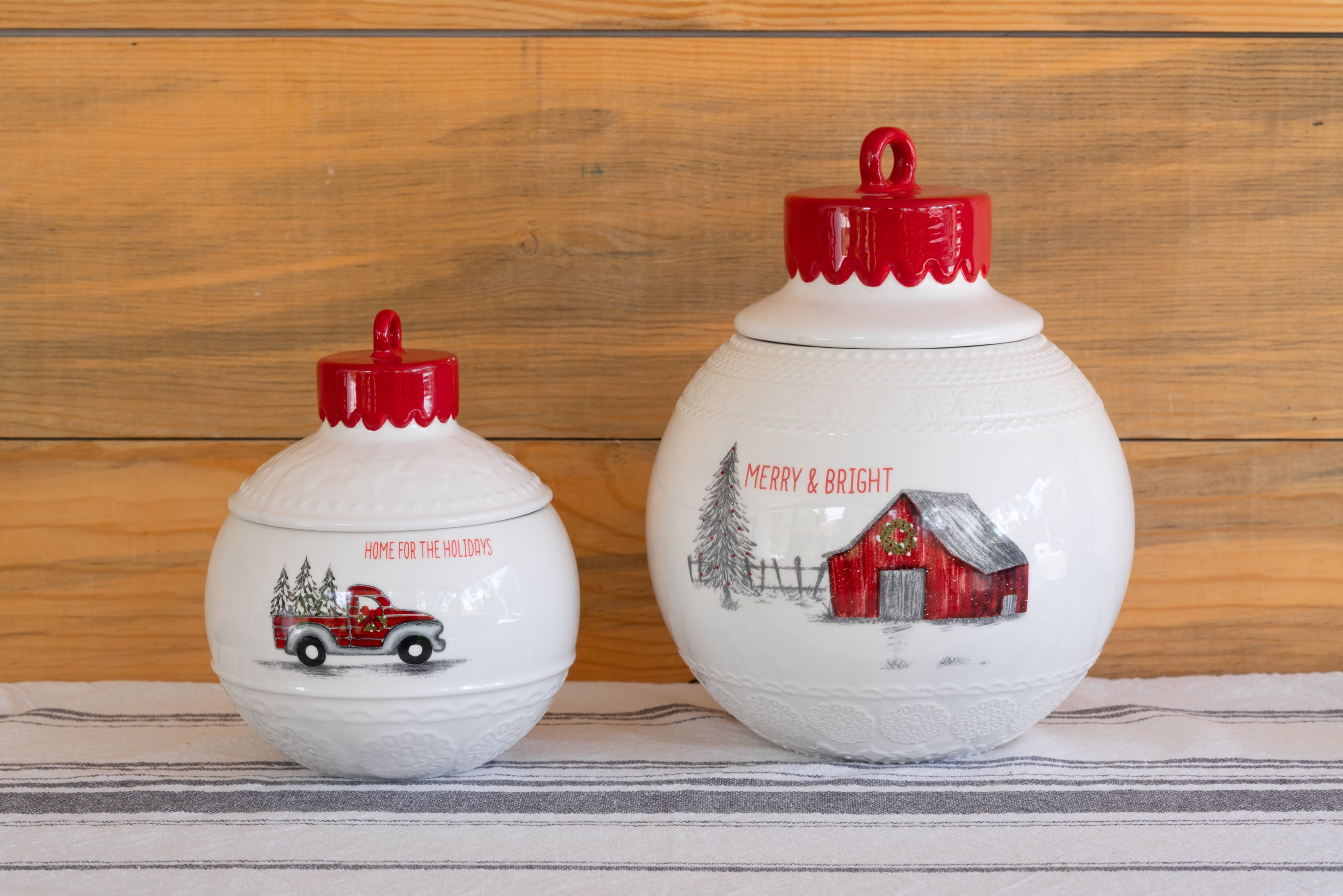 10 Strawberry Street Winter Wonderland Ornament "Merry & Bright" Barn Cookie Jar - Large