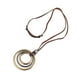 thumbnail image 4 of Collar colgante Hugo de anillos triples con cuero PU para Hombres y mujeres, 4 of 9