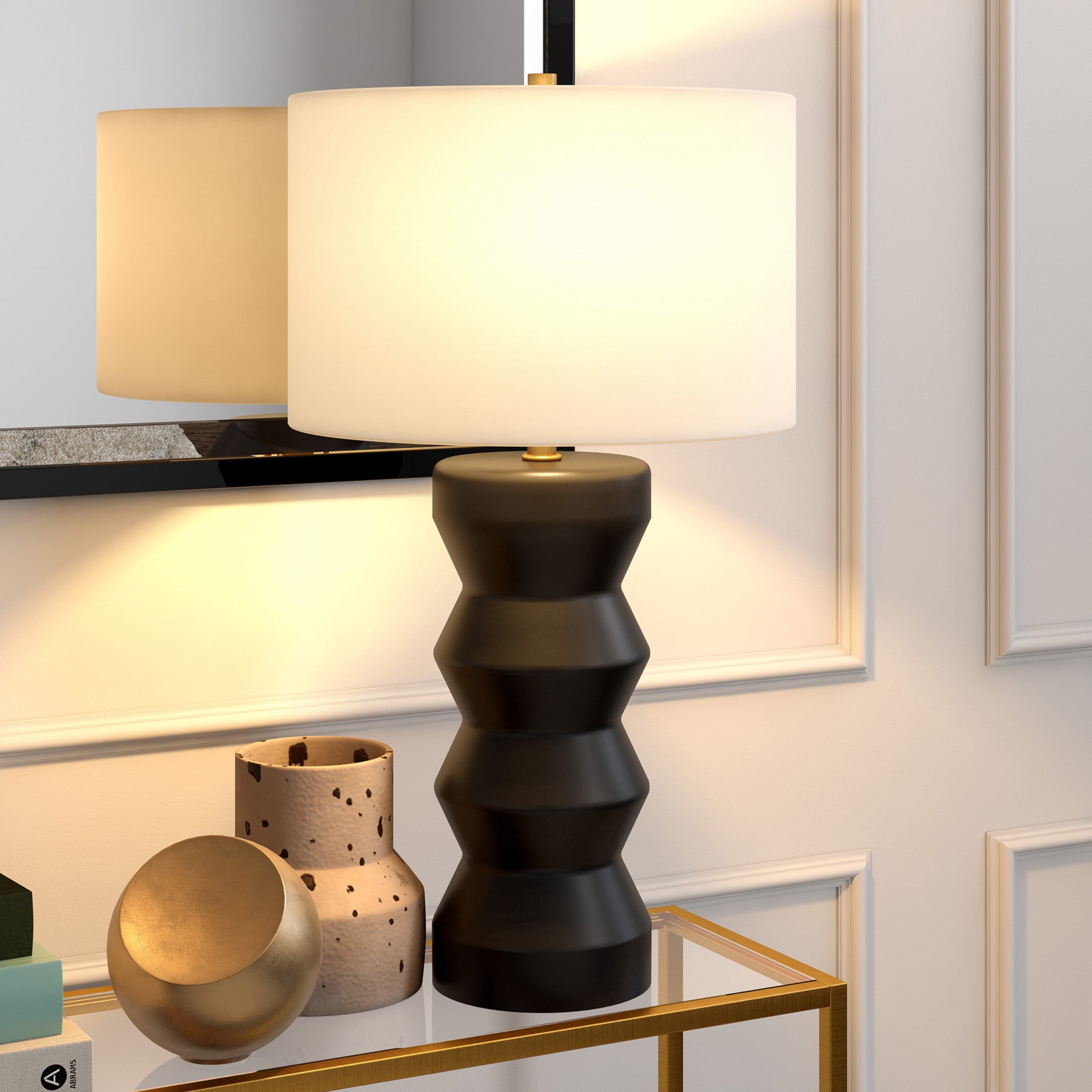 Evelyn&Zoe Carlin 27" Tall Ceramic Table Lamp with Fabric Shade in Matte Black/White