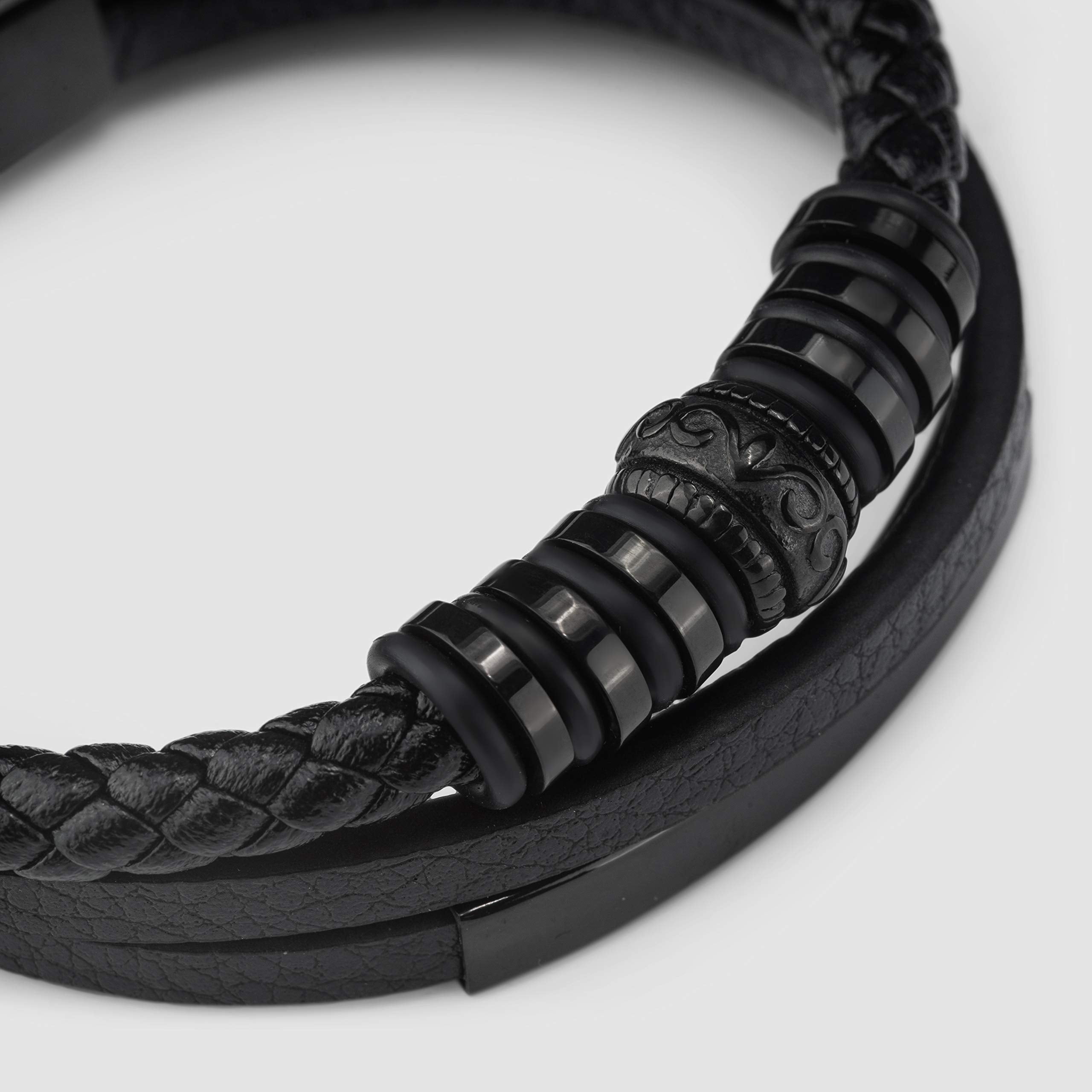 SERASAR Leather Bracelet for Men "Shine" with stainless steel magnetic closure, Black 23cm, including gift box