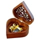 thumbnail image 5 of Caja de Música de Cuerda con Mecanismo Vintage de Madera Tallada en Forma de Corazón. Regalo Musical para Tu Pareja, Novia, Esposa o para el Día de la Madre., 5 of 5