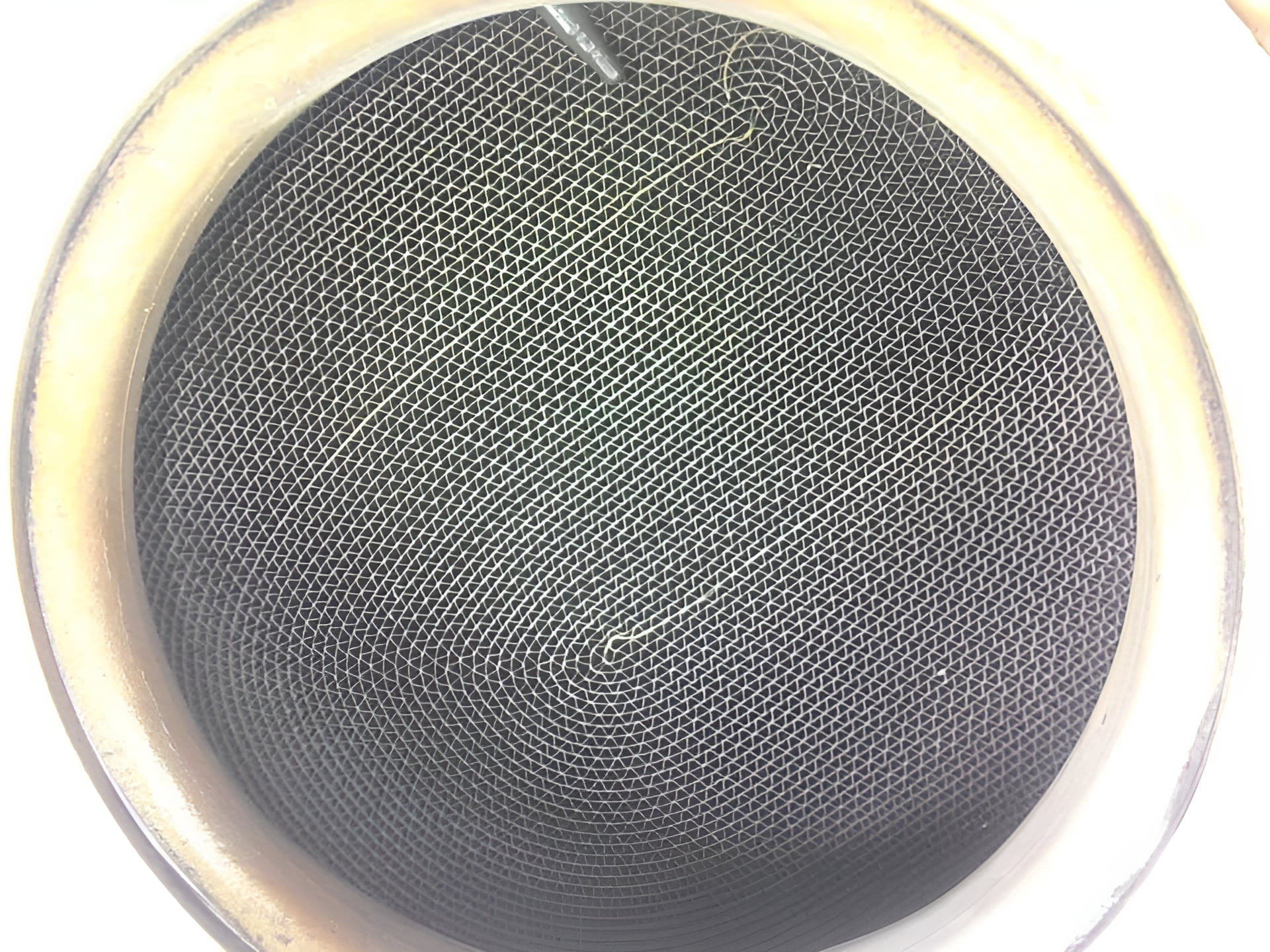 Easy to clean diesel particulate filter ( DPF ) no disassembling needed, Foam Cleaning technology fast and easy - motor power Care