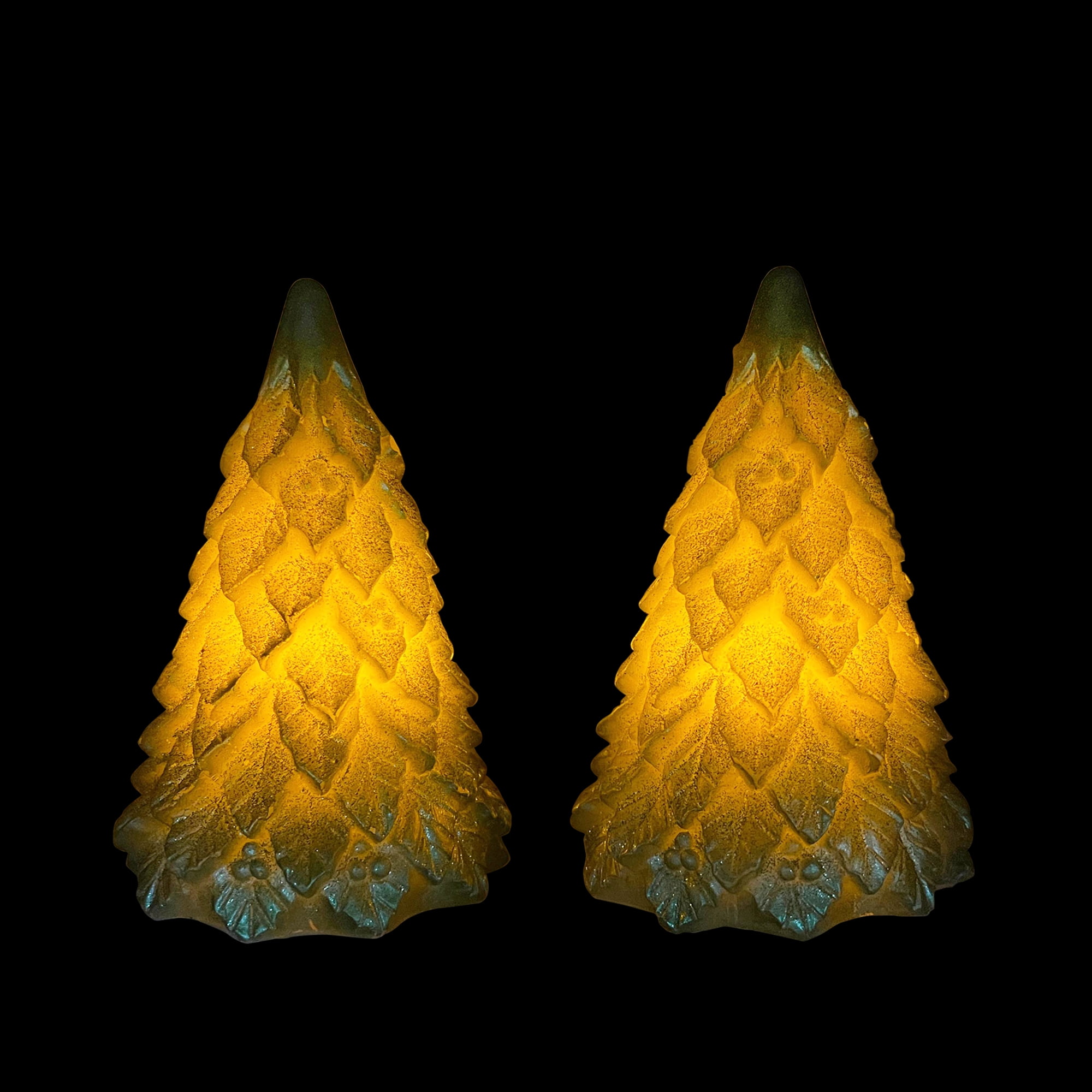 Hometrends Christmas Tree LED Pillar Candle Set with Remote Control