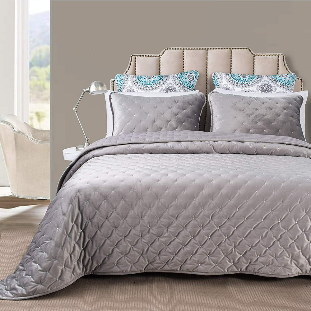 DriftAway 3 Piece Velvet King Quilt Set Bedspreads Coverlets Silver