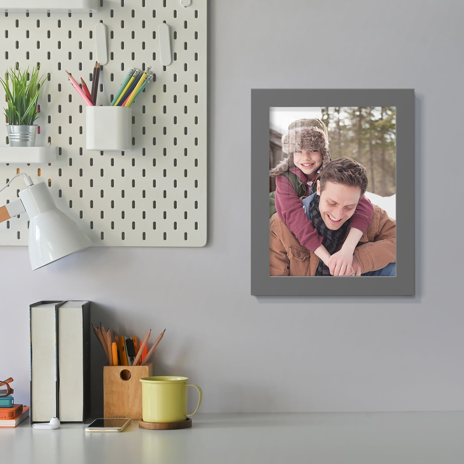 Modern 6 in. x 8 in. Grey Picture Frame (Set of 2)