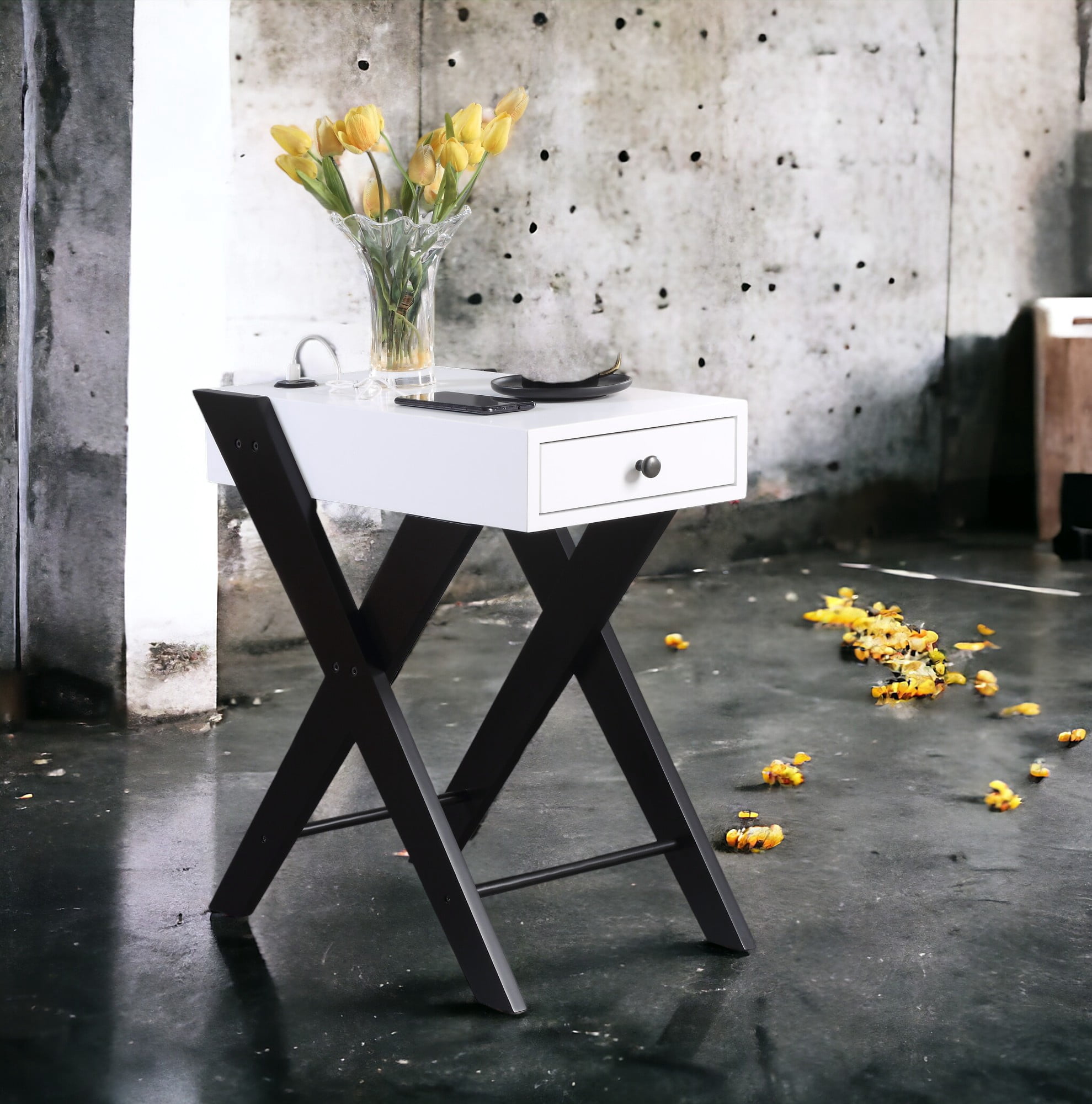 Accent Table with Built-in USB Port
