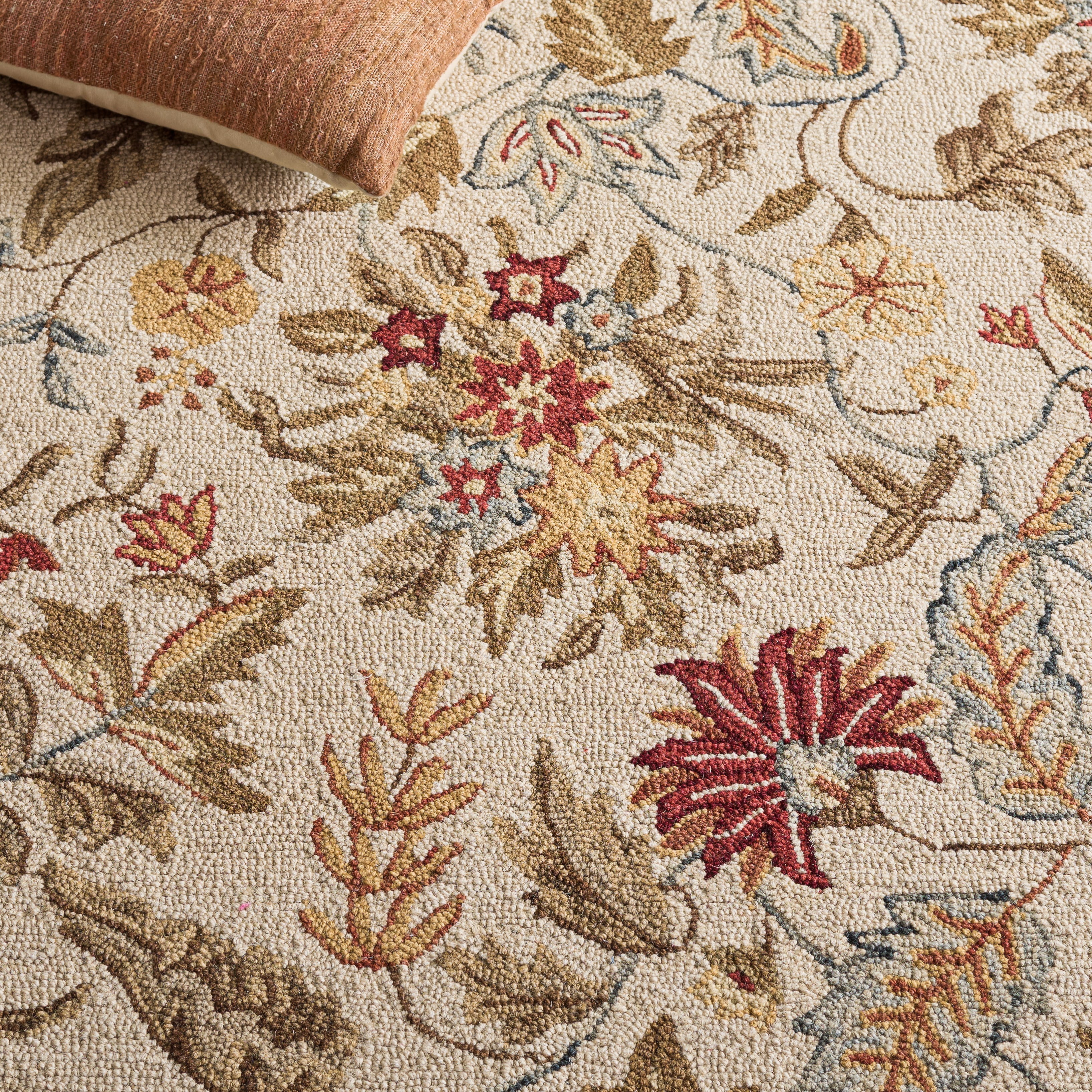 Safavieh Chelsea Alaia Oriental Area Rug, Ivory, 6' x 9'