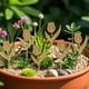 thumbnail image 1 of Juego de 6 tarjetas decorativas para macetas de metal con tulipanes para el Día de la Madre con luz de jardín, 1 of 9