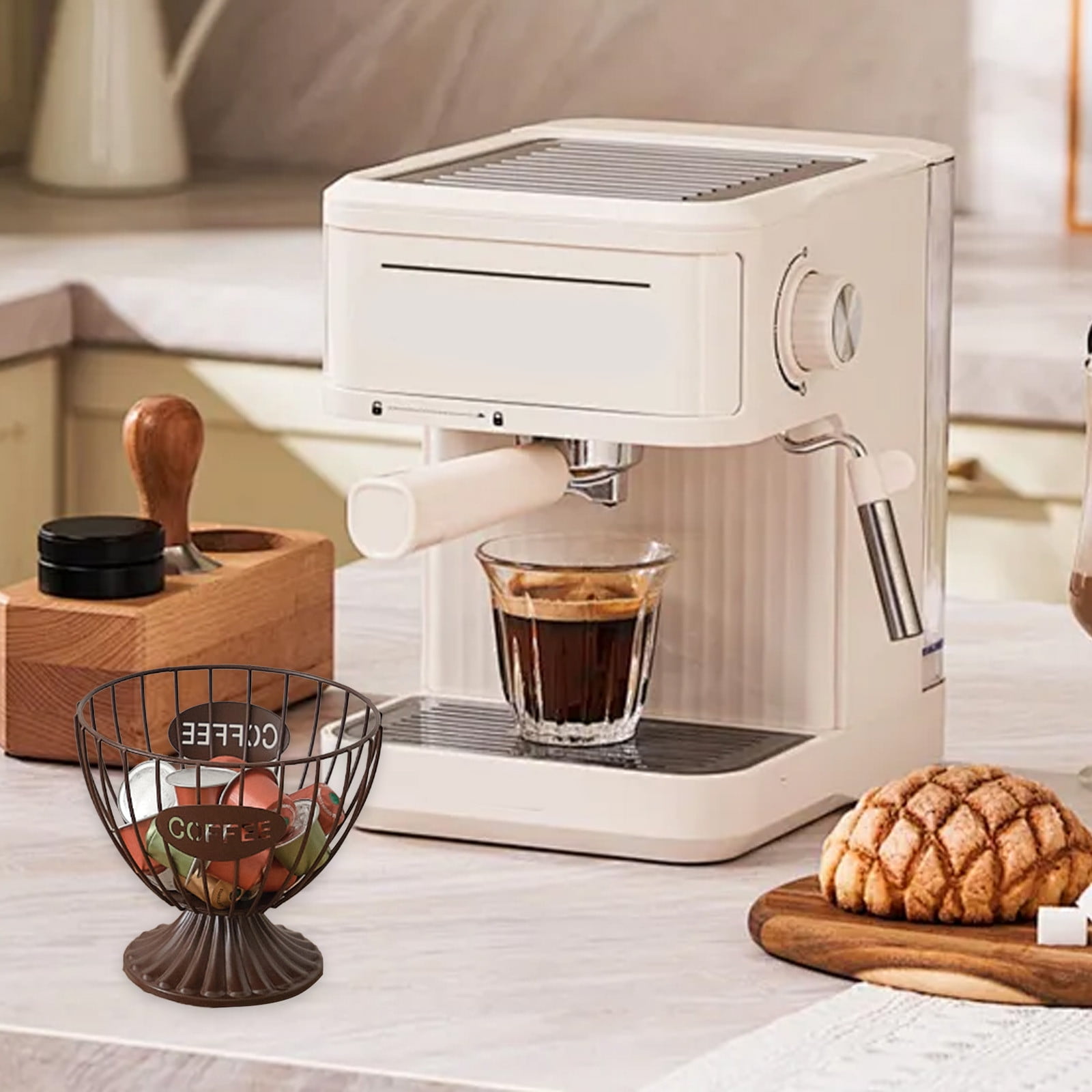 Organisateur De Bar à Café Belle Vous - Porte Tasses Incliné 45° - 4 Compartiments + Rangement Bas - Métal - Pour Mug, Capsules, Sucre