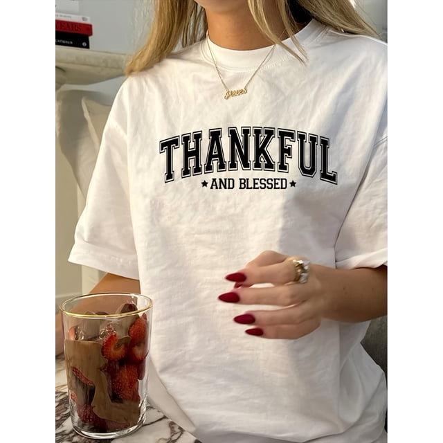 Camiseta De Mujer Camiseta De Verano Para Mujer Para Viajes En La Calle TrabajoVintage Style Women's T-Shirt, 100% Polyester Crew Neck Short Sleeve Top with "Thankful and Blessed" Print, Geometric P