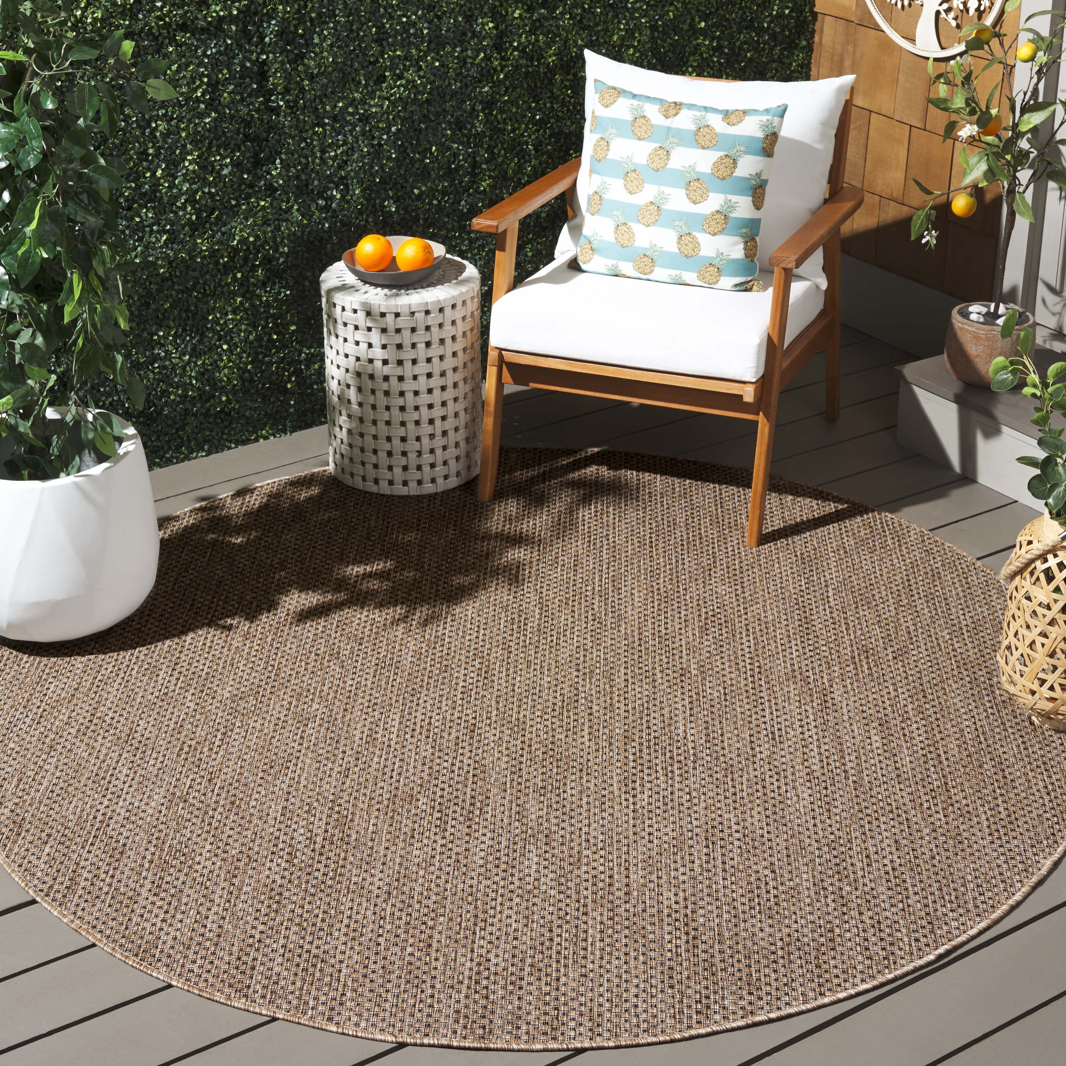 Safavieh Courtyard Finnian Solid Indoor/Outdoor Area Rug, Natural/Black, 4' x 4' Round