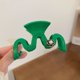thumbnail image 5 of Clip de pinza de pelo de acetato acrílico verde con forma de M de calidad a la moda Sincero Hogar, 5 of 6