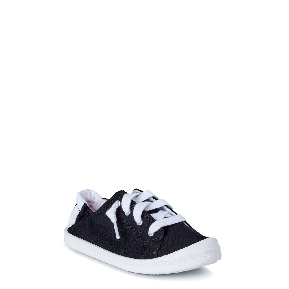 wonder nation casual bump toe sneaker