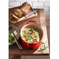 thumbnail image 3 of Le Creuset - Cacerola ovalada de hierro fundido esmaltado, 31 cm, 6,75 qt, color cereza, 3 of 7