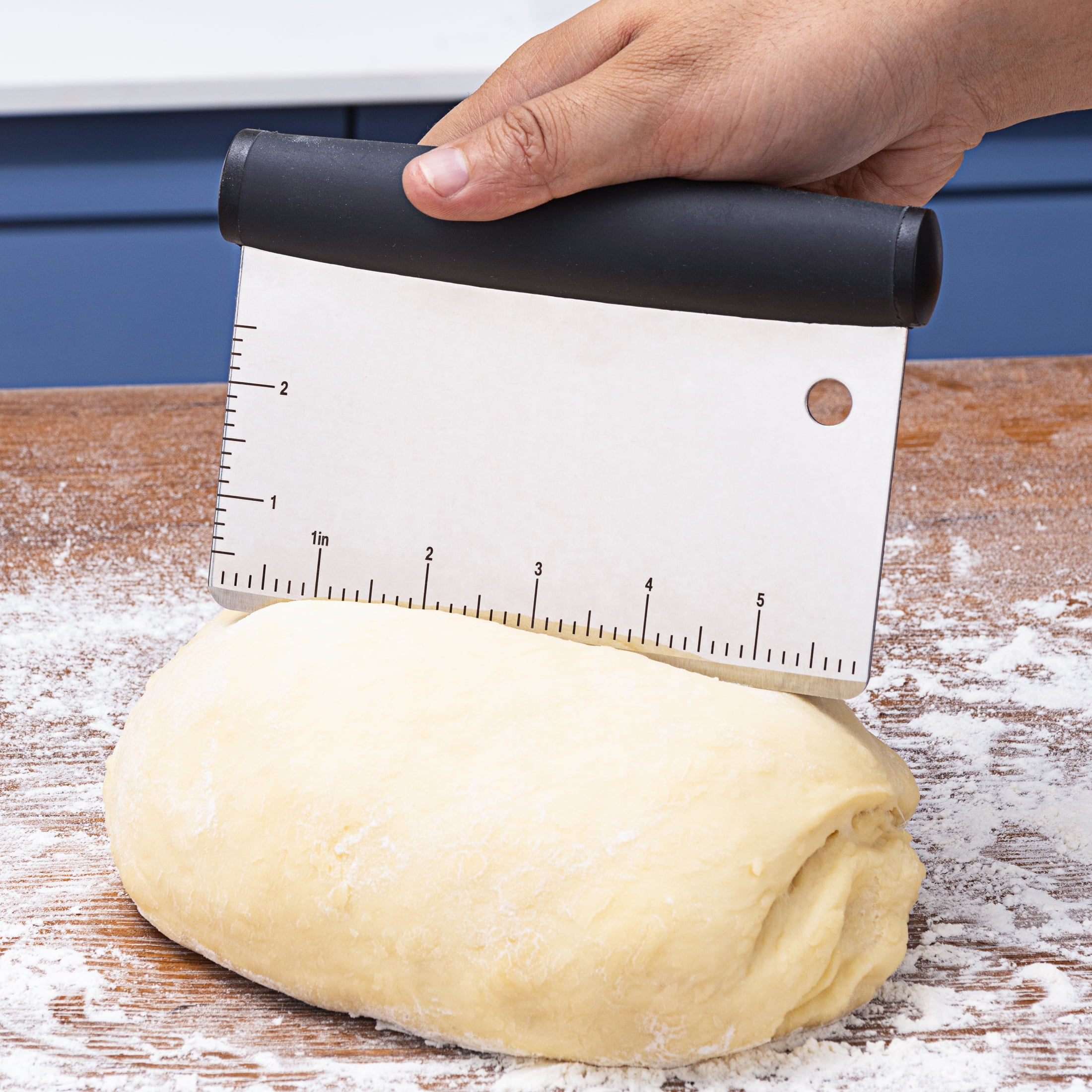 Mainstays Stainless Steel Kitchen Bench Scraper with Soft Grip Handle – 1-Piece Dough Cutter