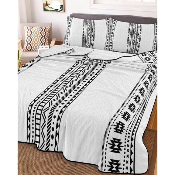 White Boho Twin XL Size Down Alternative Comforter,Lightweight Comforter Quilt Bedding Set with Pillow Shams Farmhouse Simple Abstract Striped Geometric All Seasons Bed Comforter Duvet Insert 68"x98"