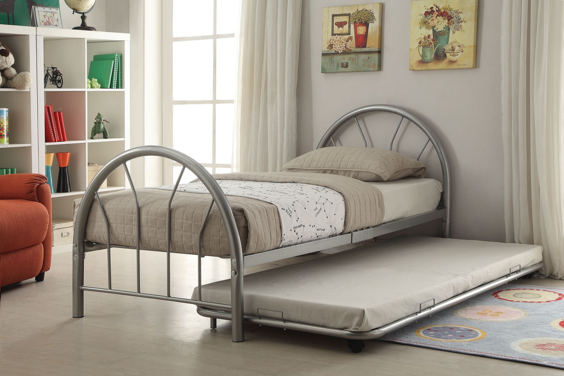 Silhouette Silver Twin Trundle Metal Bed
