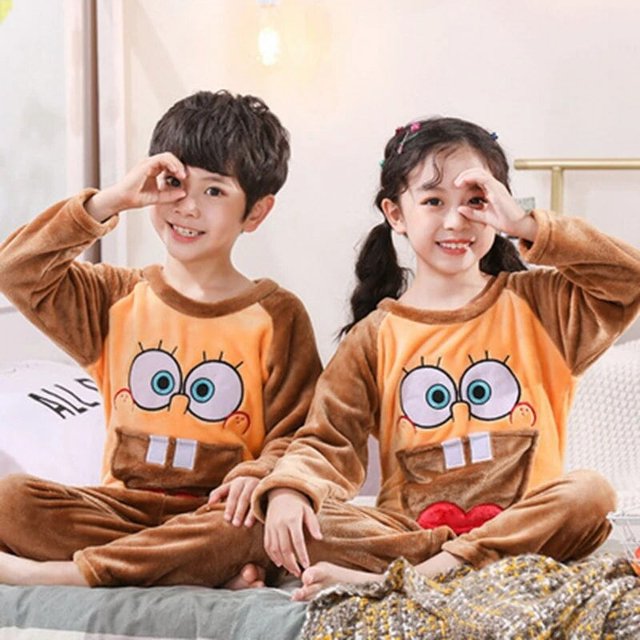 Conjunto de Pijama de franela para niños y niñas, bonito conjunto de invierno con dibujos animados, ropa cálida para el hogar y Navidad