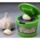 thumbnail image 3 of ZHAOCHENG Triturador de ajo portátil, prensa de ajo de acero inoxidable ABS, prensa de ajo multifunción, trituradora de ajo, cortador de ajo de alta calidad, fácil de usar., 3 of 5