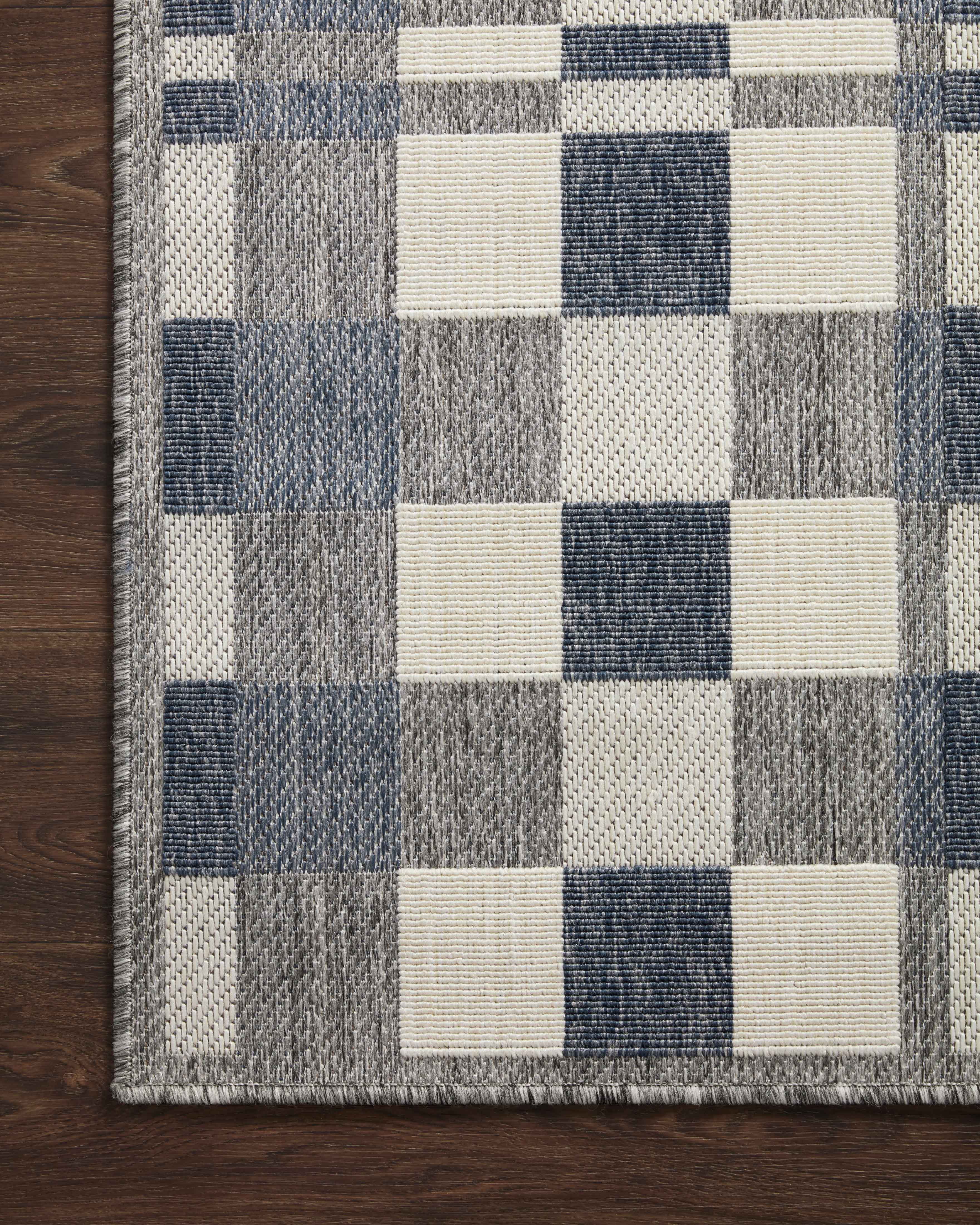 Indoor Outdoor Loloi Rainier Ivory / Denim 7'-10" x 10'-10" Area Rug
