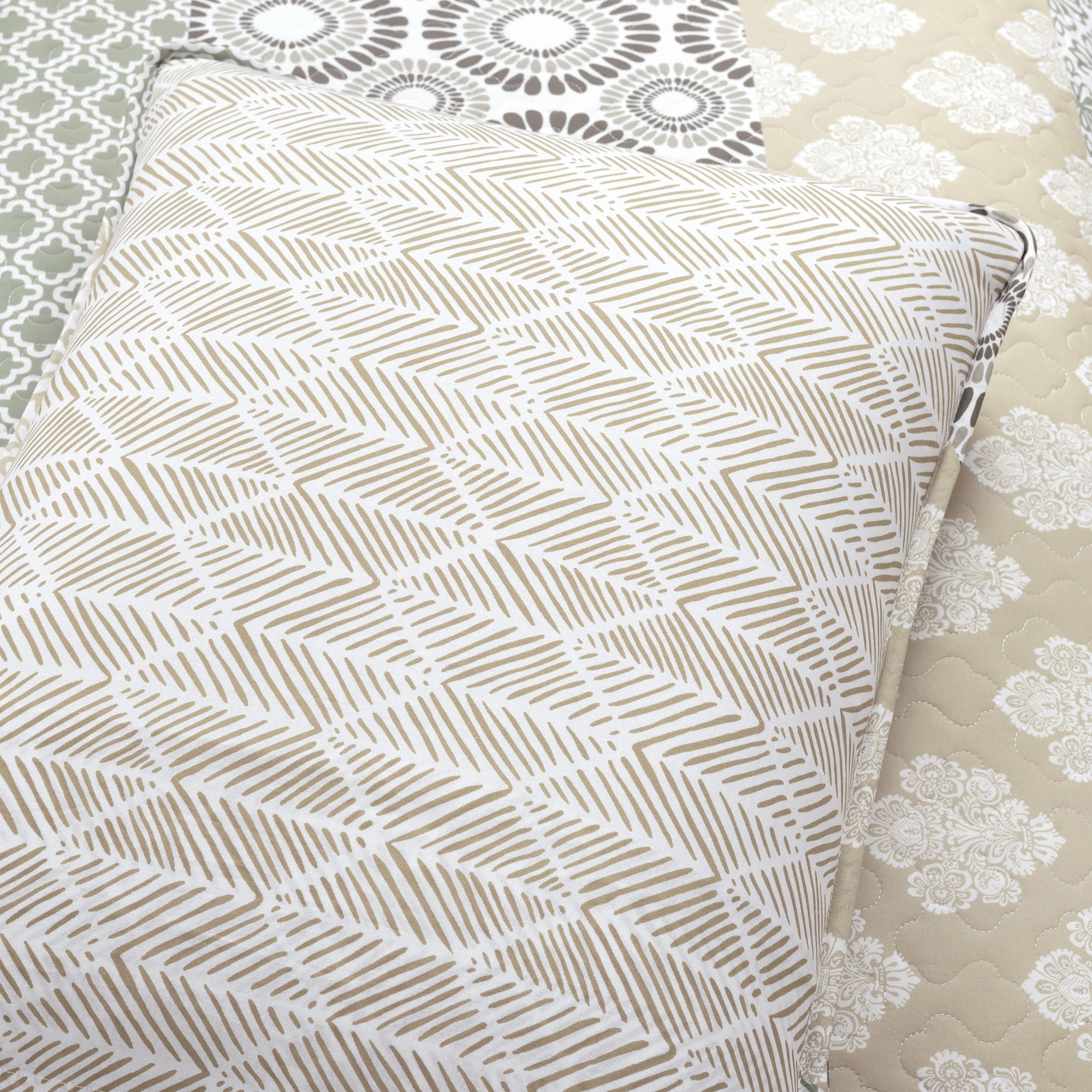 Lush Decor Bohemian Stripe Reversible Cotton Quilt Set, 3 Piece Set, King, Neutral & Multi - Soft & Lightweight - Boho Bedding Set - Bold Colorful Boho Stripe Design - Boho Decor