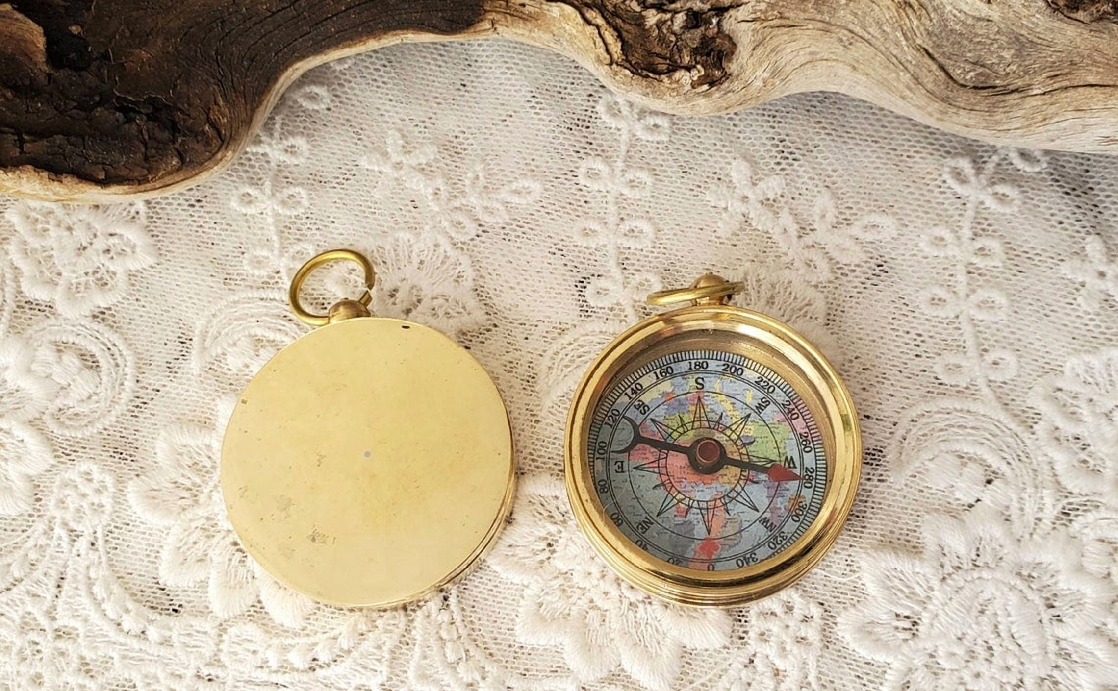Set of 5 Heavy Brass Magnetic Compasses with World Map Dial | Maritime Treasures | Functional Pocket Compass Gift Set – Collectible Vintage Nautical Look