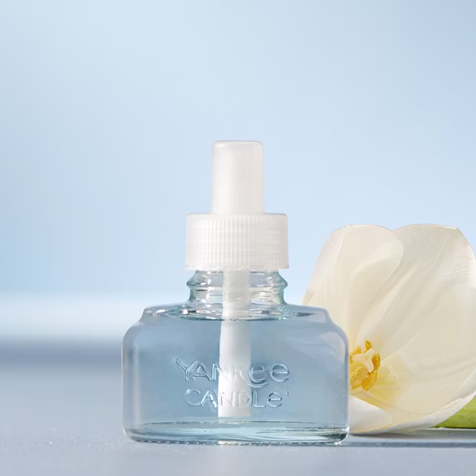 thumbnail image 5 of Yankee Candle Dragonfly on Lilypad Scentplug Diffuser with Light and a Wildflower Breeze Home Fragrance Electric Refill - 2pc Set, 5 of 5