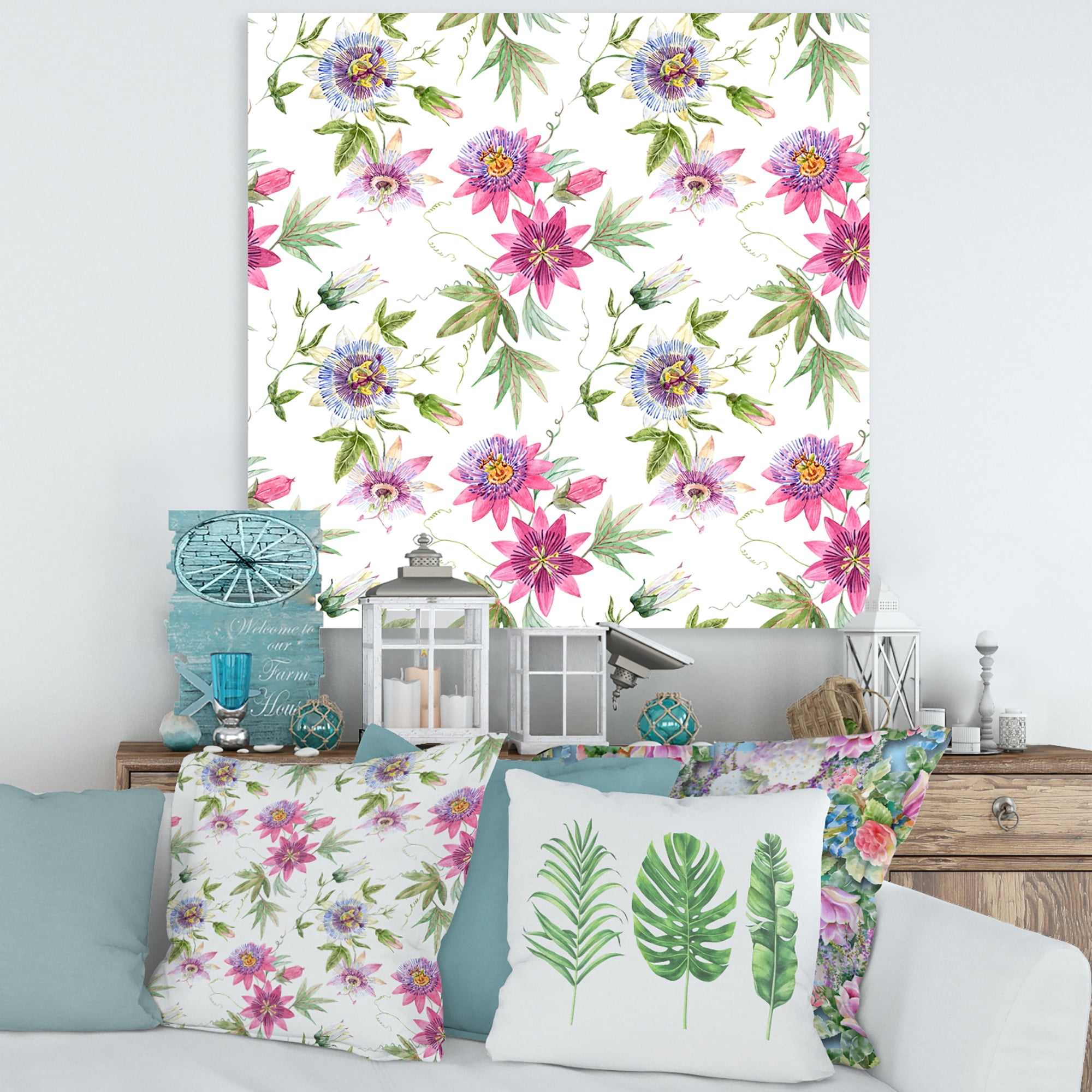 Designart ' Pink Passionflower Flowers and Petals ' Traditional Canvas Wall Art Print