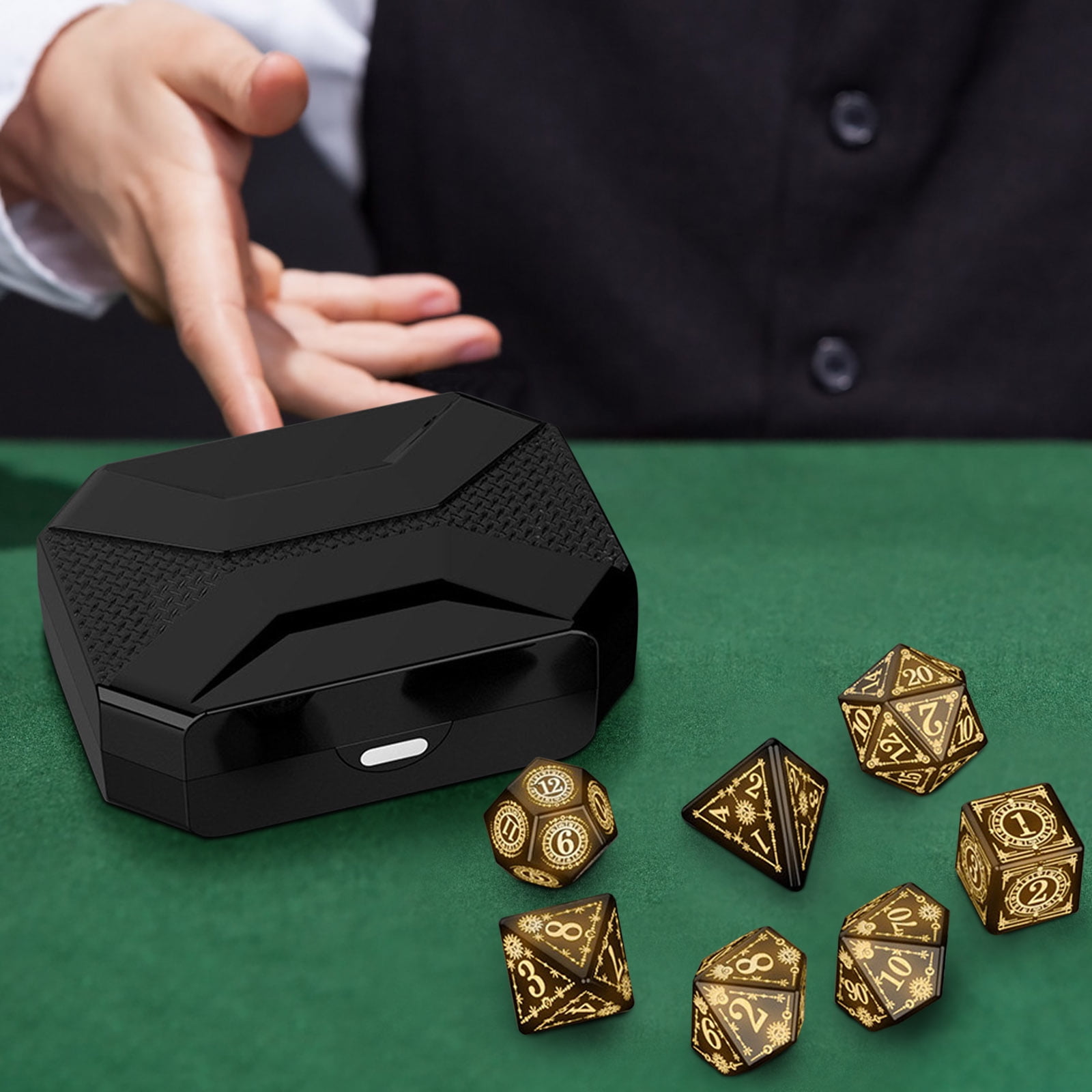 Light up DND Dice, Dice Set D&D Dungeons and Dragons Dice, LED Dice Set D&D Rechargeable, Light Up D&D Dice Set with Charging Box LED RGB Polyhedral Role Playing Dice Set 7 PCS Flashing Glowing Dice
