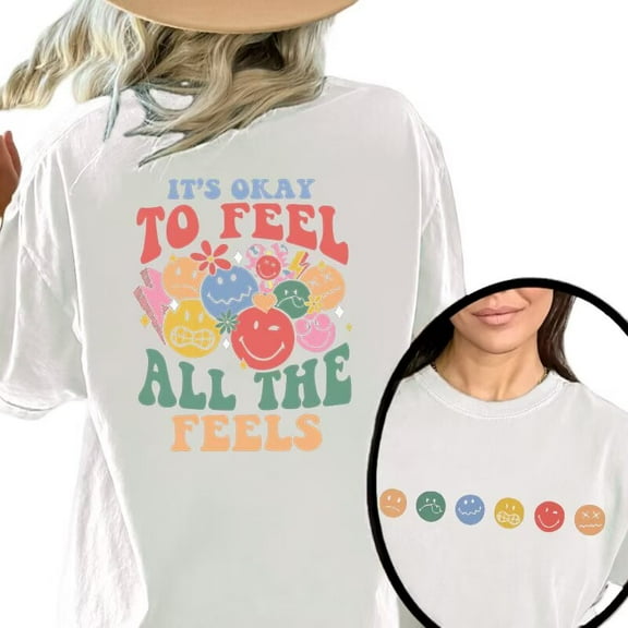Stylish "It's Okay To Feel All The Feels" Emotional - Expression Tops for Women Charming Graphic Tees Featuring Emoji And Text Design Fashionable Short Sleeve Casual Tops