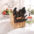 thumbnail image 3 of Juego de bloques de cuchillos Victorinox Swiss Classic de 22 piezas, color negro, 3 of 4