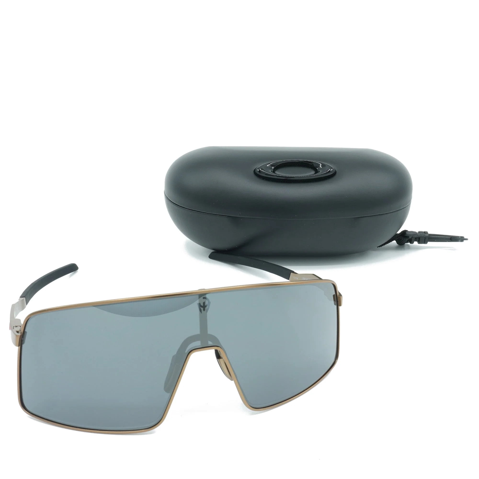 Oakley Sutro TI Patrick Mahomes Prizm Black Shield Men's Sunglasses OO6013 601305 36