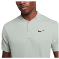 thumbnail image 3 of Polo de golf Nike Dri-FIT Victory Jade para hombre, negro, talla 3XL, 3 of 6