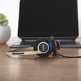thumbnail image 4 of Auriculares supraaurales Koss KPH40 Utility ultraligeros de color beige, 4 of 5